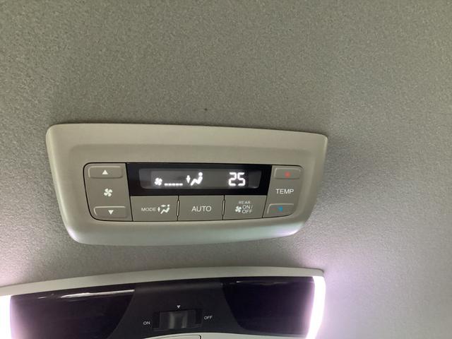 ステップワゴンスパーダ スパーダハイブリッドG・EXホンダセンシングブラスタ ナビETCバックカメラ禁煙車ワンオーナー リアカメラ AC アラウンドビューモニター 1オーナー CMBS LEDライト ABS 左右電動スライドドア DVD サイドエアバッグ スマキー フルセグ(17枚目)