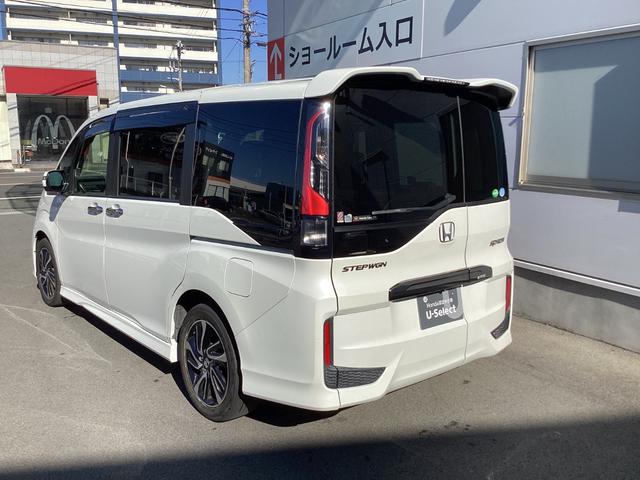 ステップワゴンスパーダ スパーダ・クールスピリットホンダセンシング ナビETCバックカメラ禁煙車ワンオーナー サイドエアバック スマートキ 左右電動スライドドア バックモニタ 地TV ナビ&TV 助手席エアバッグ AAC 横滑り防止機能 ターボ車 シートヒータ ABS(3枚目)
