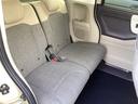リヤシートもゆったり座れて軽自動車とは思えない広さです♪