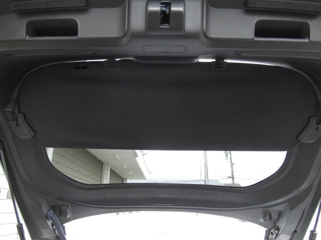 シビック ｅ：ＨＥＶ　ワンオーナー禁煙車純正ナビＢカメラＥＴＣ　オートクルーズコントロール　地デジフルセグ　後カメラ　１オーナー車　パワーステアリング　ＬＥＤライト　パワーウィンドウ　エアコン　キーフリー　ＡＢＳ　ナビＴＶ（48枚目）