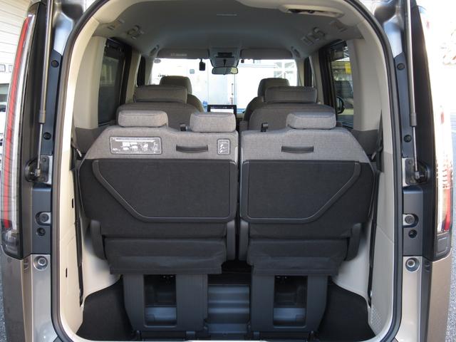 ステップワゴン ｅ：ＨＥＶエアー　ワンオーナー禁煙車純正ナビバックカメラＥＴＣ　前後誤発進抑制　パワーステアリング　両側Ｐスライドドア　助手席エアバッグ　１オ－ナ－　ＵＳＢ接続　サイドカーテンエアバック　ＬＥＤヘッドランプ　クルコン（49枚目）