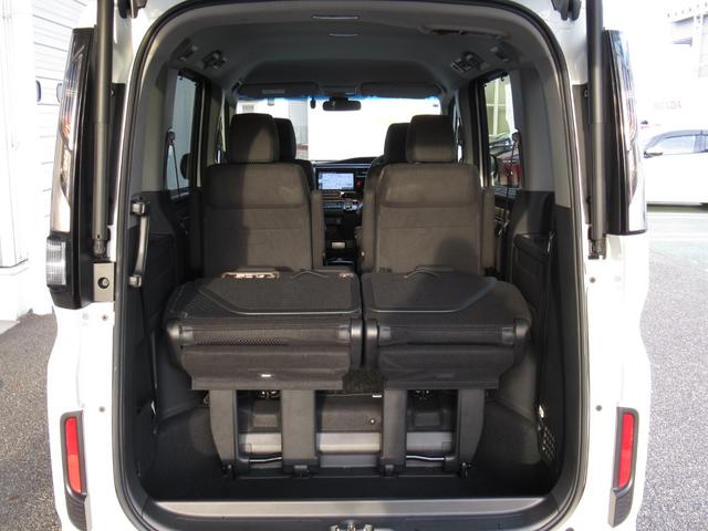 ステップワゴンスパーダ ｅ：ＨＥＶスパーダＧホンダセンシング　ワンオーナー禁煙車純正ナビバックカメラＥＴＣ　サイドエアバック　Ｂカメ　ＬＥＤランプ　ワンオーナー車　ＵＳＢ　スマ－トキ－　オートクルーズコントロール　キーレス　ナビ＆ＴＶ　３列シート　ウォークスルー（57枚目）