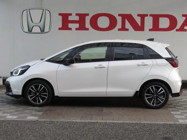 フィット e:HEVRS ワンオーナー禁煙車純正ナビバックカメラETC オートクルーズ ナビTV 横滑り防止機能 1オナ カーテンエアバック USBポート エアバック オートエアコン スマートキ パワーステアリング ABS(7枚目)