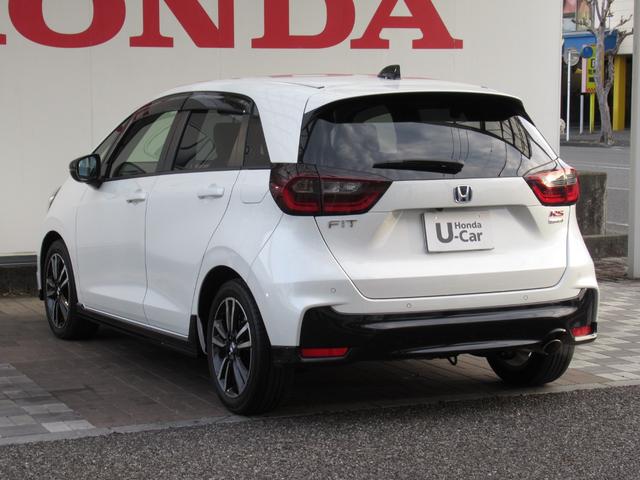 フィット e:HEVRS ワンオーナー禁煙車純正ナビバックカメラETC オートクルーズ ナビTV 横滑り防止機能 1オナ カーテンエアバック USBポート エアバック オートエアコン スマートキ パワーステアリング ABS(10枚目)