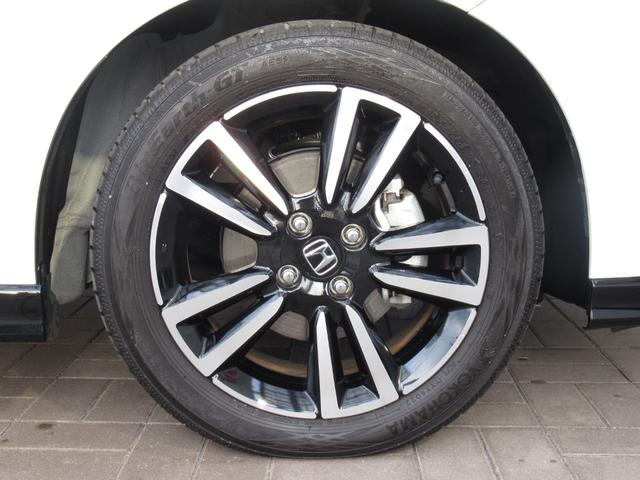 フィット e:HEVRS ワンオーナー禁煙車純正ナビバックカメラETC オートクルーズ ナビTV 横滑り防止機能 1オナ カーテンエアバック USBポート エアバック オートエアコン スマートキ パワーステアリング ABS(11枚目)