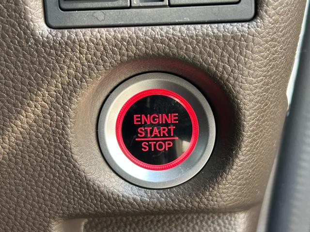 Ｎ－ＢＯＸ Ｌ・ターボ　２トーンカラーワンオーナー禁煙車純正ナビバックカメラＥＴＣ　横滑防止　ＣＭＢＳ　スマキ－　リヤカメラ　カーテンエアバッグ　Ｉストップ　ＵＳＢ　Ｓヒーター　ＥＴＣ車載器　フルオートエアコン　１オーナー（32枚目）