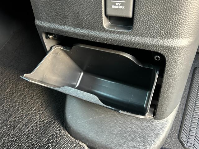 Ｎ－ＢＯＸカスタム Ｌターボ　２トーンカラーワンオーナー禁煙車純正ナビバックカメラＥＴＣ　両側電動Ｄ　誤発信抑制　フルオートエアコン　Ｓヒーター　ＬＥＤランプ　Ｂカメ　アクティブクルーズコントロール　サイドカーテンエアバック（40枚目）