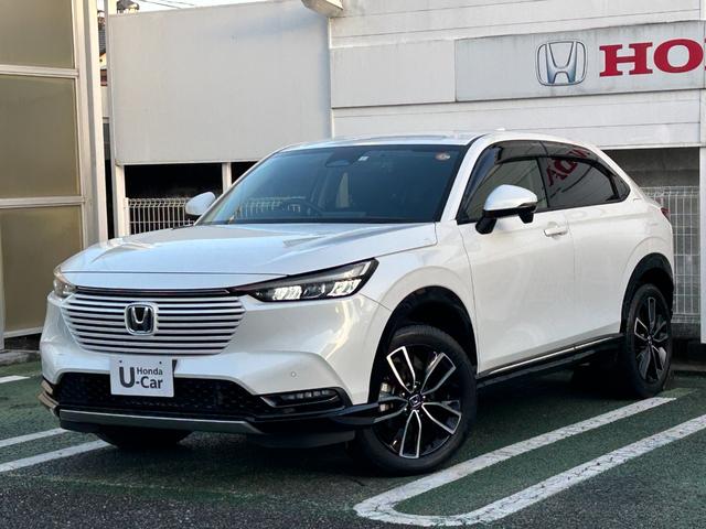 ヴェゼル ｅ：ＨＥＶＺ　ワンオーナー禁煙車純正ナビバックカメラＥＴＣ　Ｓヒータ　１オーナ　サイドエアバッグ　後カメラ　横滑防止装置　エアコン　ＬＥＤヘットライト　パワステ　ＵＳＢ接続　エアバック　クルーズＣ　ＡＢＳ　ＥＴＣ付（2枚目）