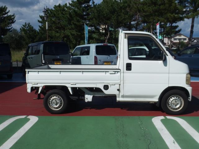 自社整備工場併設で保証修理、一般修理、用品の取り付け、点検・車検などに対応しております。経験豊富なベテランスタッフが常駐、安心してご相談下さい☆