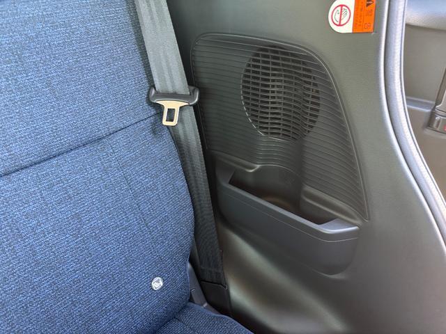 ムーヴキャンバス セオリーＧ　１４インチフルホイールキャップ　ＬＥＤヘッドランプ　ＬＥＤフォグランプ　ホっとカップホルダー　両側パワースライドドア　キーフリーシステム　プッシュボタンスタート　ＵＶカットガラス（42枚目）