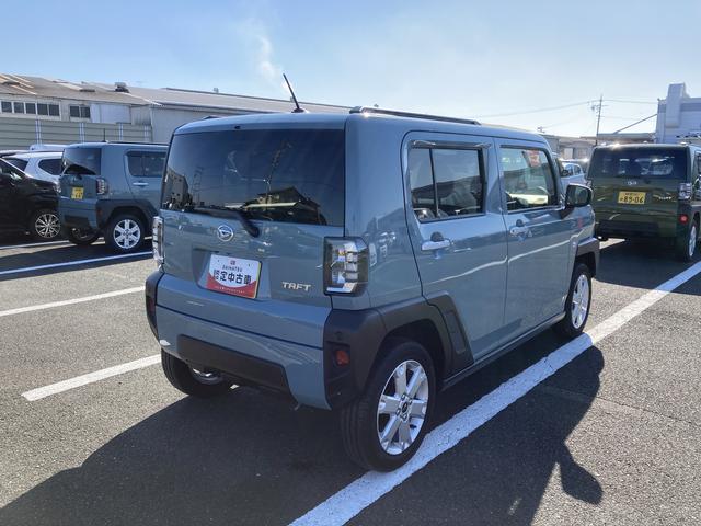 タフト Ｇ　ナビ付　ナビ　１５インチアルミホイール　オートレベリング機能付フルＬＥＤヘッドランプ　ＬＥＤフォグランプ　本革巻ステアリングホイール　本革巻インパネセンターシフト（8枚目）