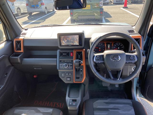 タフト Ｇ　ナビ付　ナビ　１５インチアルミホイール　オートレベリング機能付フルＬＥＤヘッドランプ　ＬＥＤフォグランプ　本革巻ステアリングホイール　本革巻インパネセンターシフト（15枚目）