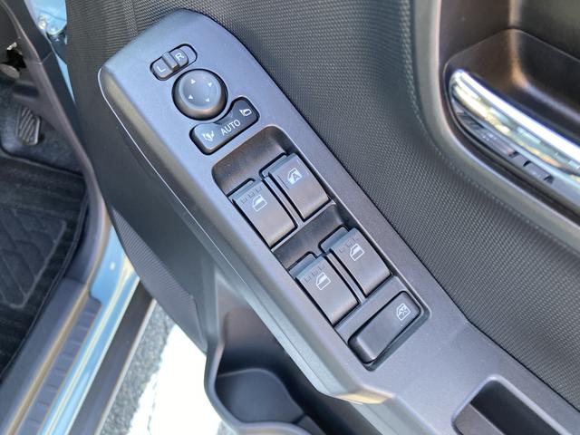 タフト Ｇ　ナビ付　ナビ　１５インチアルミホイール　オートレベリング機能付フルＬＥＤヘッドランプ　ＬＥＤフォグランプ　本革巻ステアリングホイール　本革巻インパネセンターシフト（18枚目）