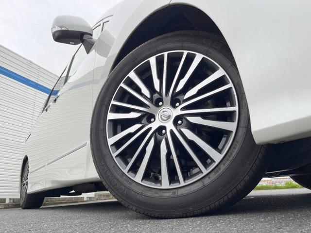 エルグランド 250ハイウェイスターS 禁煙 後席モニター 両側電動スライド 純正SDナビ バックカメラ ETC Bluetooth フルセグ クルーズコントロール デュアルエアコン リアオートエアコン オートライト 純正アルミ(16枚目)