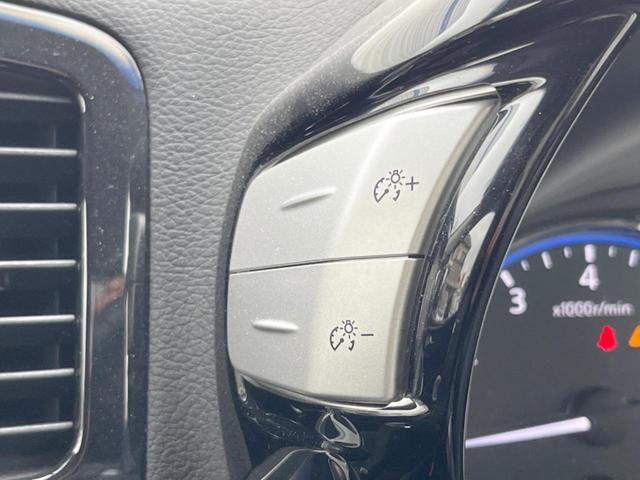 エルグランド 250ハイウェイスターS 禁煙 後席モニター 両側電動スライド 純正SDナビ バックカメラ ETC Bluetooth フルセグ クルーズコントロール デュアルエアコン リアオートエアコン オートライト 純正アルミ(43枚目)