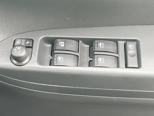 タント ＸリミテッドＳＡＩＩＩ　禁煙　衝突軽減　両側パワースライド　全周囲カメラ　ＳＤナビ　ＥＴＣ　Ｂｌｕｅｔｏｏｔｈ　フルセグ　スマートキー　オートエアコン　ＬＥＤヘッド　アルミホイール（33枚目）