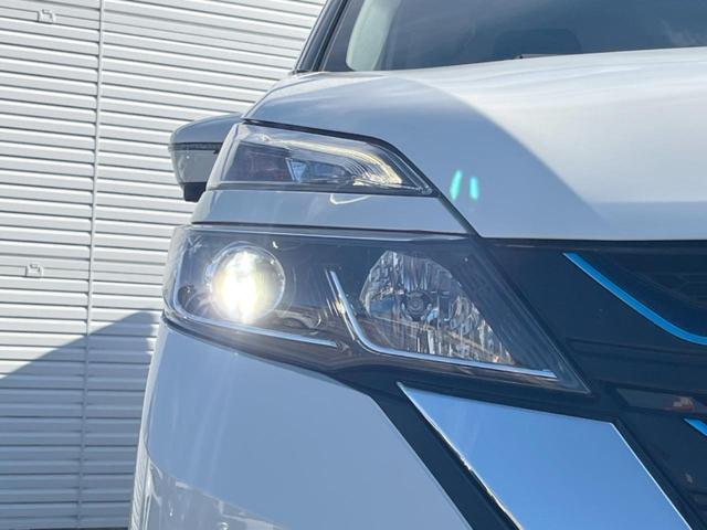 セレナ ｅ－パワー　ハイウェイスターＶ　禁煙　後席モニター　プロパイロット　全周囲カメラ　両側パワスラ　純正ＳＤナビ　ドラレコ　ＥＴＣ　Ｂｌｕｅｔｏｏｔｈ　フルセグ　シートヒーター　ハンドルヒーター　スマートキー　リアオートエ（16枚目）