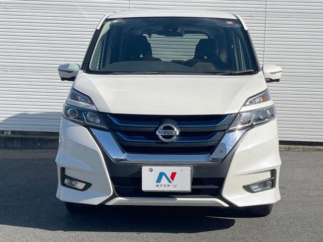 セレナ ｅ－パワー　ハイウェイスターＶ　禁煙　後席モニター　プロパイロット　全周囲カメラ　両側パワスラ　純正ＳＤナビ　ドラレコ　ＥＴＣ　Ｂｌｕｅｔｏｏｔｈ　フルセグ　シートヒーター　ハンドルヒーター　スマートキー　リアオートエ（17枚目）