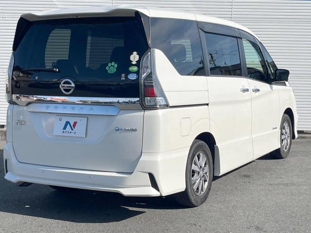 セレナ ｅ－パワー　ハイウェイスターＶ　禁煙　後席モニター　プロパイロット　全周囲カメラ　両側パワスラ　純正ＳＤナビ　ドラレコ　ＥＴＣ　Ｂｌｕｅｔｏｏｔｈ　フルセグ　シートヒーター　ハンドルヒーター　スマートキー　リアオートエ（20枚目）