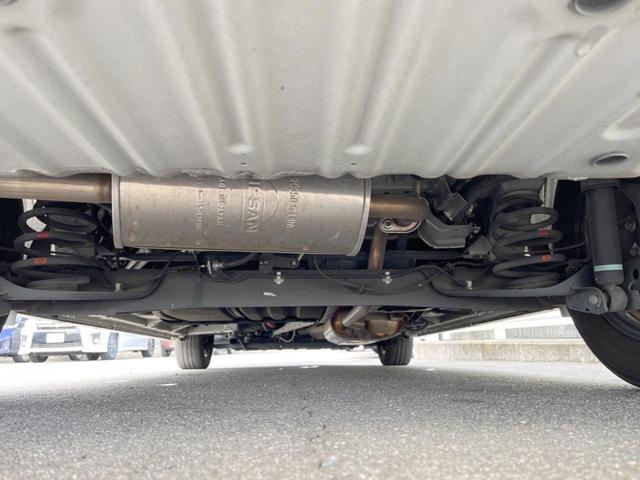 セレナ ｅ－パワー　ハイウェイスターＶ　禁煙　後席モニター　プロパイロット　全周囲カメラ　両側パワスラ　純正ＳＤナビ　ドラレコ　ＥＴＣ　Ｂｌｕｅｔｏｏｔｈ　フルセグ　シートヒーター　ハンドルヒーター　スマートキー　リアオートエ（22枚目）