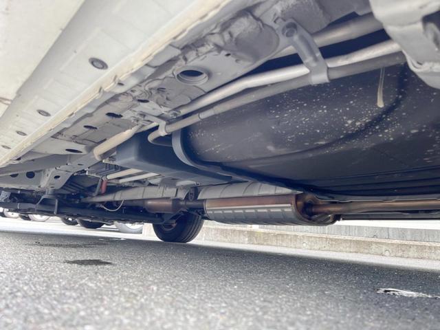 セレナ ｅ－パワー　ハイウェイスターＶ　禁煙　後席モニター　プロパイロット　全周囲カメラ　両側パワスラ　純正ＳＤナビ　ドラレコ　ＥＴＣ　Ｂｌｕｅｔｏｏｔｈ　フルセグ　シートヒーター　ハンドルヒーター　スマートキー　リアオートエ（23枚目）