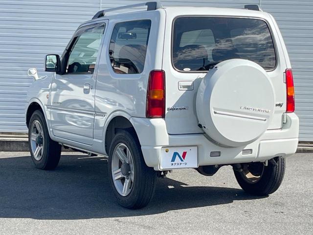 ジムニー ランドベンチャー 4WD 禁煙車 レザーシート シートヒーター 純正16インチアルミ CD(23枚目)