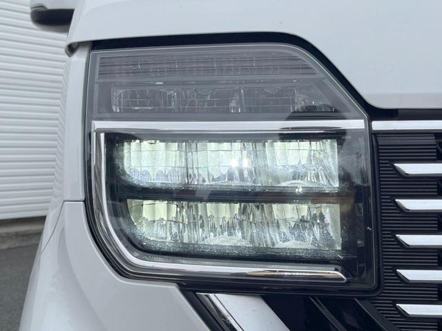 Ｎ－ＷＧＮカスタム Ｌ・ターボホンダセンシング　純正ＳＤナビ　バックカメラ　衝突被害軽減システム　レーダークルーズ　禁煙車　ハーフレザーシート　シートヒーター　コーナーセンサー　スマートキー　ＬＥＤヘッド　ビルトインＥＴＣ　オートライト（12枚目）