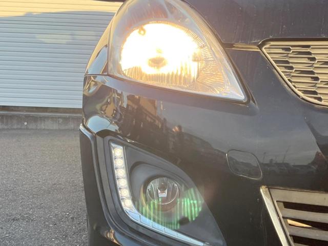 スイフト ＲＳ－ＤＪＥ　禁煙　電動スライド　ＳＤナビ　ＥＴＣ　スマートキー　純正アルミ　オートエアコン　ＣＤ再生（13枚目）