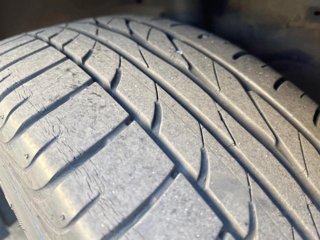 スイフト ＲＳ－ＤＪＥ　禁煙　電動スライド　ＳＤナビ　ＥＴＣ　スマートキー　純正アルミ　オートエアコン　ＣＤ再生（22枚目）