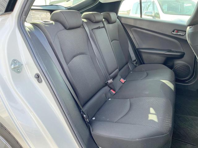 プリウス S 禁煙 衝突軽減 SDナビ バックカメラ ETC ドラレコ クルーズコントロール Bluetooth LEDヘッド スマートキー オートライト オートエアコン CD/SD再生(9枚目)