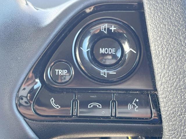 プリウス S 禁煙 衝突軽減 SDナビ バックカメラ ETC ドラレコ クルーズコントロール Bluetooth LEDヘッド スマートキー オートライト オートエアコン CD/SD再生(31枚目)