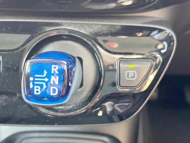 プリウス S 禁煙 衝突軽減 SDナビ バックカメラ ETC ドラレコ クルーズコントロール Bluetooth LEDヘッド スマートキー オートライト オートエアコン CD/SD再生(36枚目)