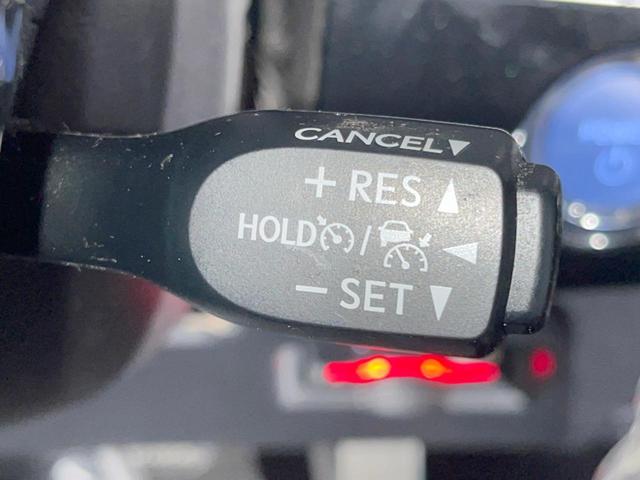 プリウス S 禁煙 衝突軽減 SDナビ バックカメラ ETC ドラレコ クルーズコントロール Bluetooth LEDヘッド スマートキー オートライト オートエアコン CD/SD再生(65枚目)