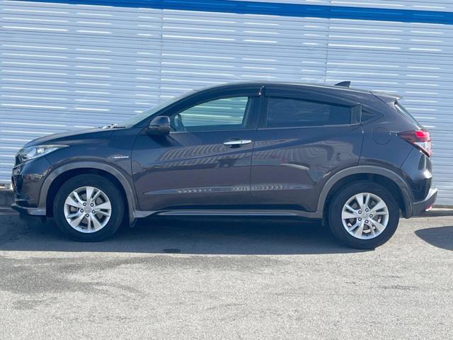 ヴェゼル ハイブリッドＸ　禁煙　ホンダセンシング　メモリーナビ　バックカメラ　クルーズコントロール　ドラレコ　ＥＴＣ　スマートキー　オートライト　オートエアコン　ＬＥＤヘッド　純正アルミ　Ｂｌｕｅｔｏｏｔｈ　フル（35枚目）