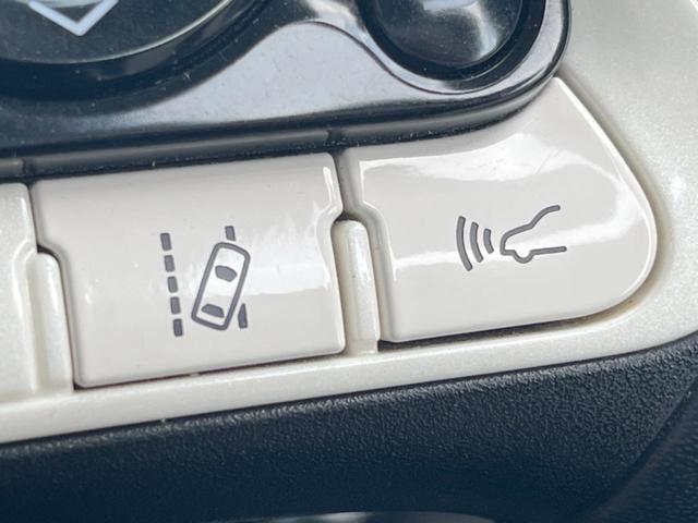 プリウス Sセーフティプラス 禁煙 衝突軽減 純正SDナビ バックカメラ クルコン ドラレコ ETC Bluetooth フルセグ LEDヘッド スマートキー オートライト オートエアコン CD/DVD再生(33枚目)