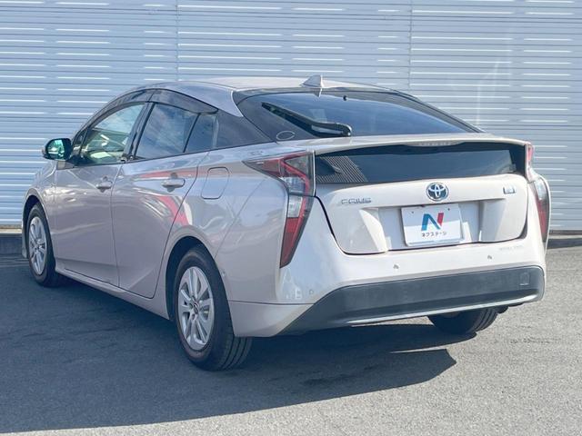 プリウス Sセーフティプラス 禁煙 衝突軽減 純正SDナビ バックカメラ クルコン ドラレコ ETC Bluetooth フルセグ LEDヘッド スマートキー オートライト オートエアコン CD/DVD再生(39枚目)