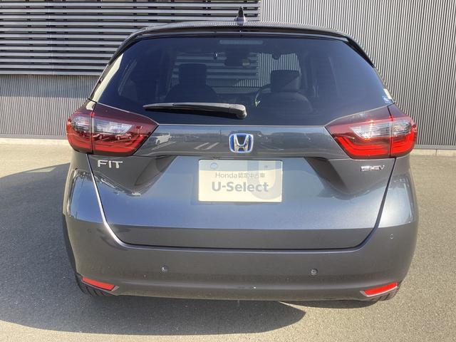フィットハイブリッド eHEVホーム20周年特別仕様車カーサ 禁煙車 ワンオーナー車 純正ナビ TV(フルセグ)Bカメラ ETC LEDヘッドライト 前後ドラレコ 前後ソナー 前席シートヒーター ホンダセンシング ホンダコネクト対応 純正16インチアルミ(9枚目)