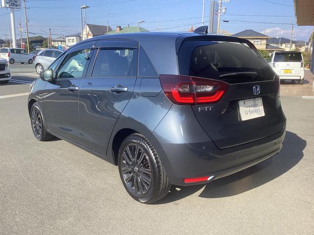 フィットハイブリッド eHEVホーム20周年特別仕様車カーサ 禁煙車 ワンオーナー車 純正ナビ TV(フルセグ)Bカメラ ETC LEDヘッドライト 前後ドラレコ 前後ソナー 前席シートヒーター ホンダセンシング ホンダコネクト対応 純正16インチアルミ(10枚目)