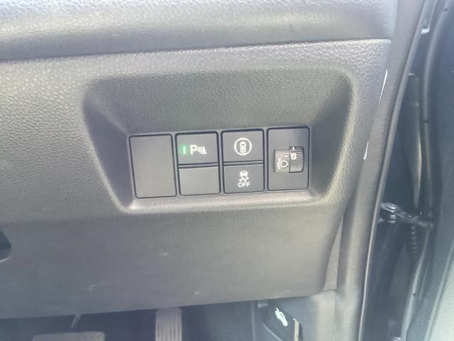 フィットハイブリッド eHEVホーム20周年特別仕様車カーサ 禁煙車 ワンオーナー車 純正ナビ TV(フルセグ)Bカメラ ETC LEDヘッドライト 前後ドラレコ 前後ソナー 前席シートヒーター ホンダセンシング ホンダコネクト対応 純正16インチアルミ(45枚目)