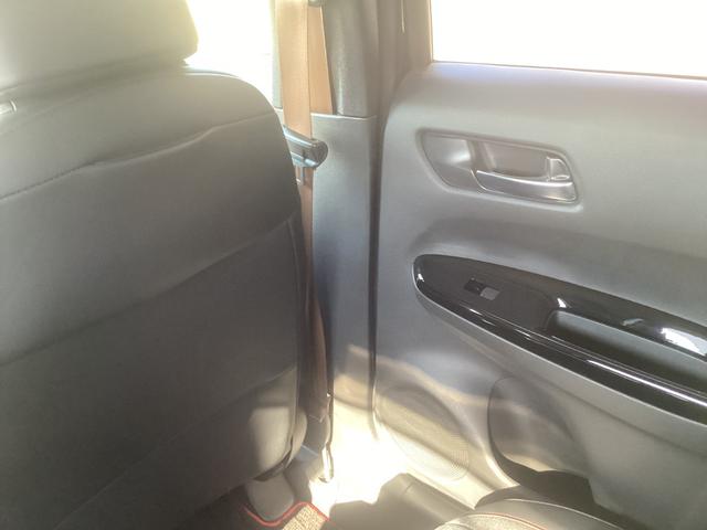 フィットハイブリッド eHEVホーム20周年特別仕様車カーサ 禁煙車 ワンオーナー車 純正ナビ TV(フルセグ)Bカメラ ETC LEDヘッドライト 前後ドラレコ 前後ソナー 前席シートヒーター ホンダセンシング ホンダコネクト対応 純正16インチアルミ(61枚目)