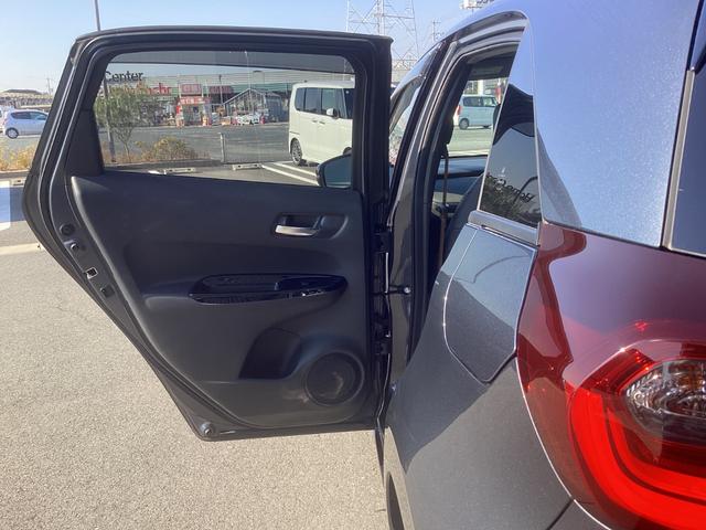 フィットハイブリッド eHEVホーム20周年特別仕様車カーサ 禁煙車 ワンオーナー車 純正ナビ TV(フルセグ)Bカメラ ETC LEDヘッドライト 前後ドラレコ 前後ソナー 前席シートヒーター ホンダセンシング ホンダコネクト対応 純正16インチアルミ(68枚目)