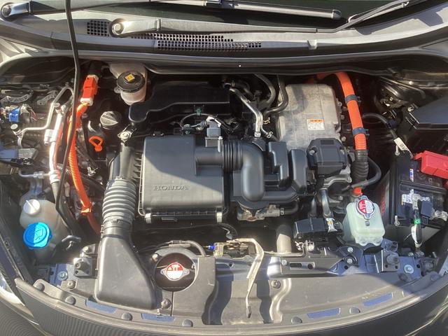 フィットハイブリッド eHEVホーム20周年特別仕様車カーサ 禁煙車 ワンオーナー車 純正ナビ TV(フルセグ)Bカメラ ETC LEDヘッドライト 前後ドラレコ 前後ソナー 前席シートヒーター ホンダセンシング ホンダコネクト対応 純正16インチアルミ(79枚目)