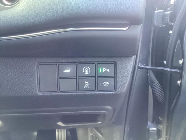 ヴェゼル ｅ：ＨＥＶＺ　禁煙車　ワンオーナー車　純正ナビ　ＴＶ（フルセグ）Ｂカメラ　マルチビューカメラ　ＬＥＤヘッドライト　フォグライト　前後ドラレコ　前席シートヒーター　前後ソナー　電動テールゲート　ブラインドスポット（48枚目）