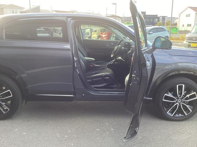 ヴェゼル ｅ：ＨＥＶＺ　禁煙車　ワンオーナー車　純正ナビ　ＴＶ（フルセグ）Ｂカメラ　マルチビューカメラ　ＬＥＤヘッドライト　フォグライト　前後ドラレコ　前席シートヒーター　前後ソナー　電動テールゲート　ブラインドスポット（50枚目）