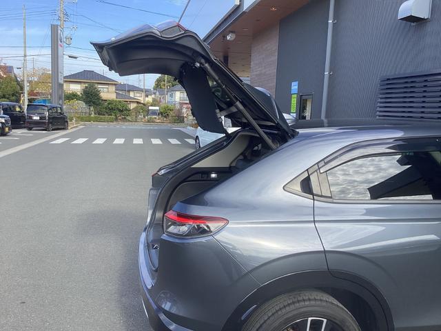 ヴェゼル ｅ：ＨＥＶＺ　禁煙車　ワンオーナー車　純正ナビ　ＴＶ（フルセグ）Ｂカメラ　マルチビューカメラ　ＬＥＤヘッドライト　フォグライト　前後ドラレコ　前席シートヒーター　前後ソナー　電動テールゲート　ブラインドスポット（64枚目）