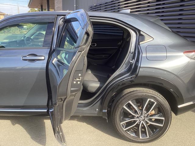 ヴェゼル ｅ：ＨＥＶＺ　禁煙車　ワンオーナー車　純正ナビ　ＴＶ（フルセグ）Ｂカメラ　マルチビューカメラ　ＬＥＤヘッドライト　フォグライト　前後ドラレコ　前席シートヒーター　前後ソナー　電動テールゲート　ブラインドスポット（70枚目）