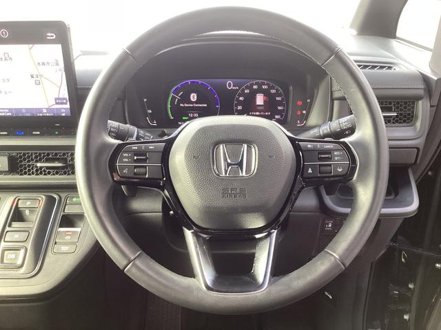 ステップワゴン ｅ：ＨＥＶスパーダ　１年保証　禁煙車　純正ナビ　ＴＶ　バックカメラ　フリップダウンモニター　ＥＴＣ　両側電動スライドドア　電動テールゲート　前後ドラレコ　前席シートヒーター　ＬＥＤヘッドライト・フォグライト　前後ソナー（41枚目）