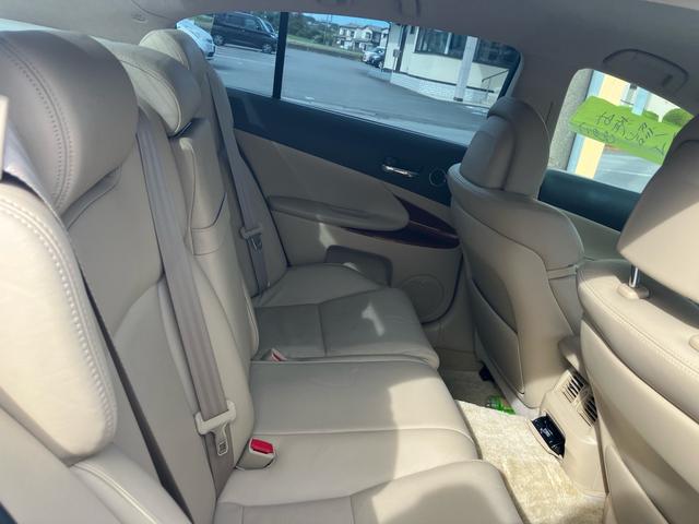 ＧＳ ＧＳ３５０　足回り公認　２０インチアルミ　ベージュ革シート　純正ナビ　ＤＶＤ　ＥＴＣ　キーフリー（24枚目）