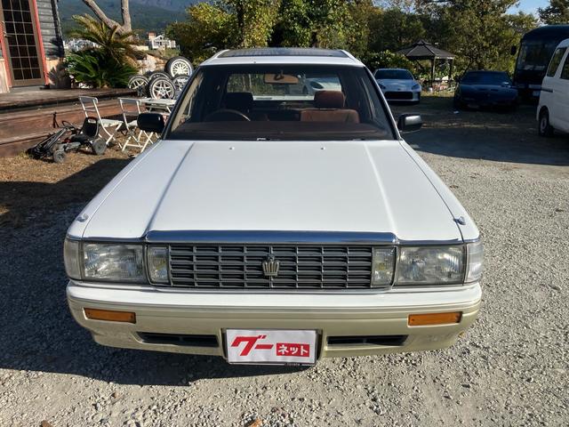 クラウンステーションワゴン 　トラック改造　公認済み　外装全塗装　ＢＢＳ１７インチ　３人乗り　車検取立て　世界で一台（3枚目）