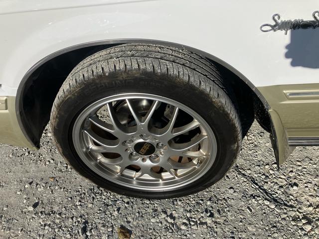 クラウンステーションワゴン 　トラック改造　公認済み　外装全塗装　ＢＢＳ１７インチ　３人乗り　車検取立て　世界で一台（13枚目）